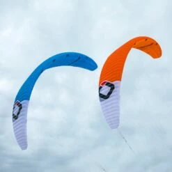 Ozone R1 V4 Performance Foil Kite Discounts Apply ! -Cheap Pyzel Store ozone r1 v4 size bar 4