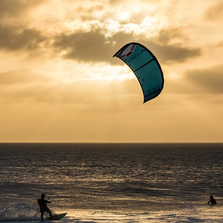 Ozone Reo V6 Surf / Wave Kite - 30% Off Discounts Apply ! 6 Ozone Reo V6 Surf / Wave Kite - 30% Off Discounts Apply ! - Image 4