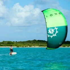 Slingshot UFO V2 Limited Edition Green Zero Strut Foil Kite - 30% Off Discounts Apply ! -Cheap Pyzel Store slingshot 2023 ufo v2 limited edition green size 4